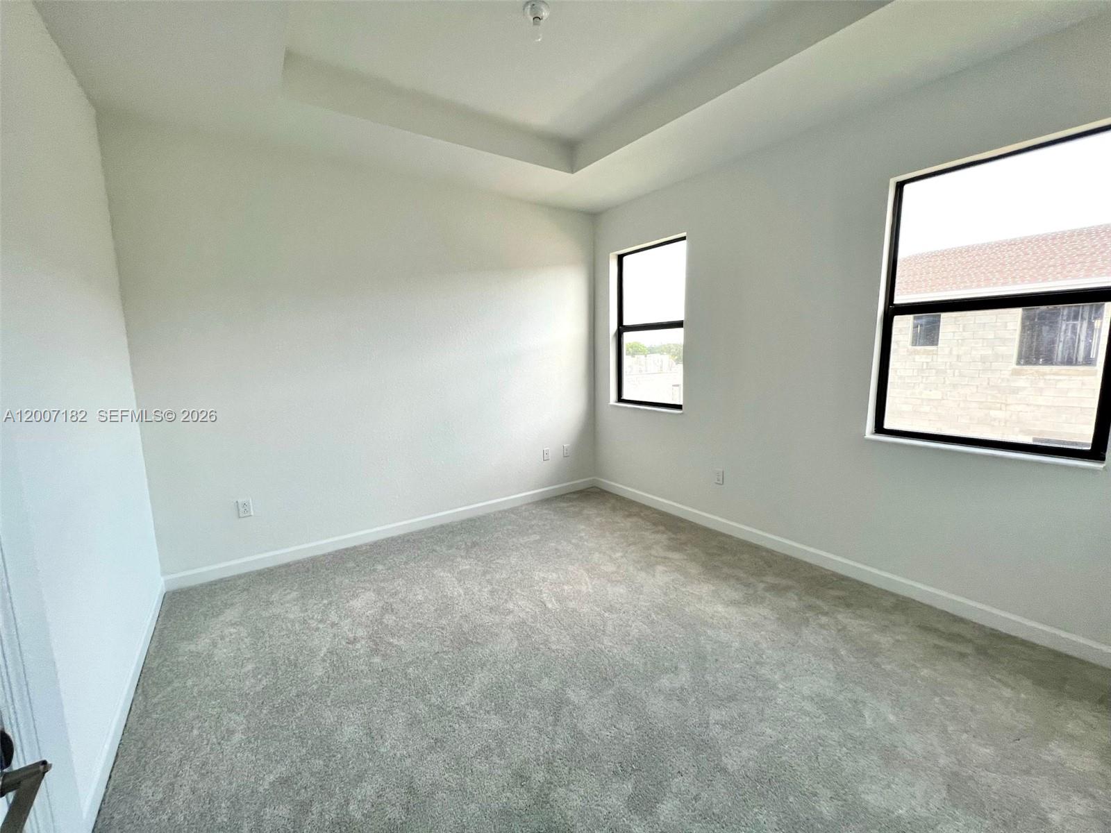 KENDALL ASSEMBLAGE SOUTH - Residential