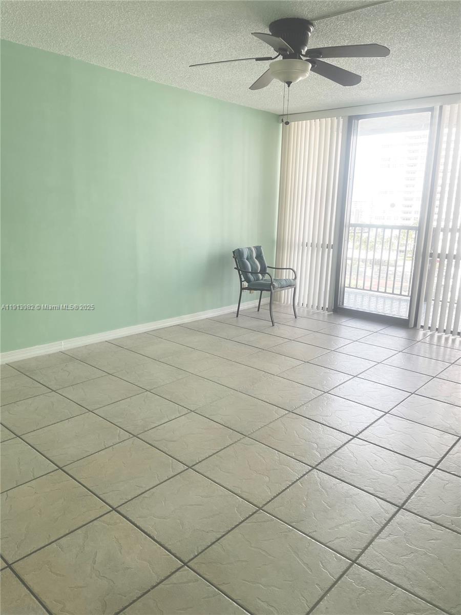 AVANT GARDE CONDO - Residential Lease