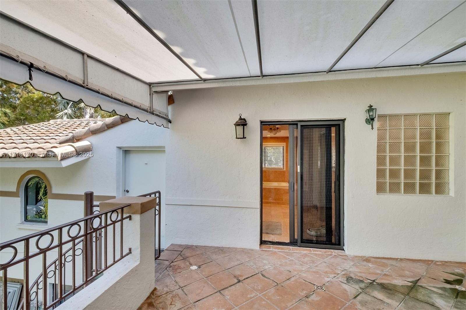 GRANADA PLACE AMD PL - Residential