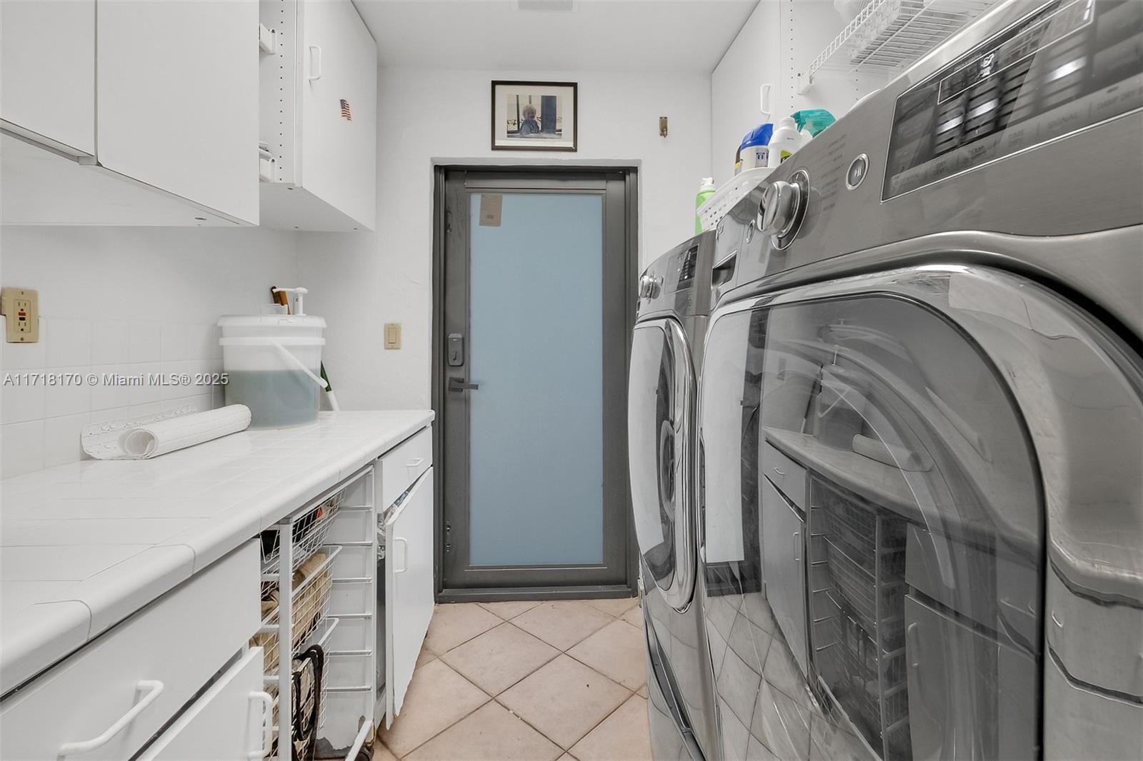GRANADA PLACE AMD PL - Residential