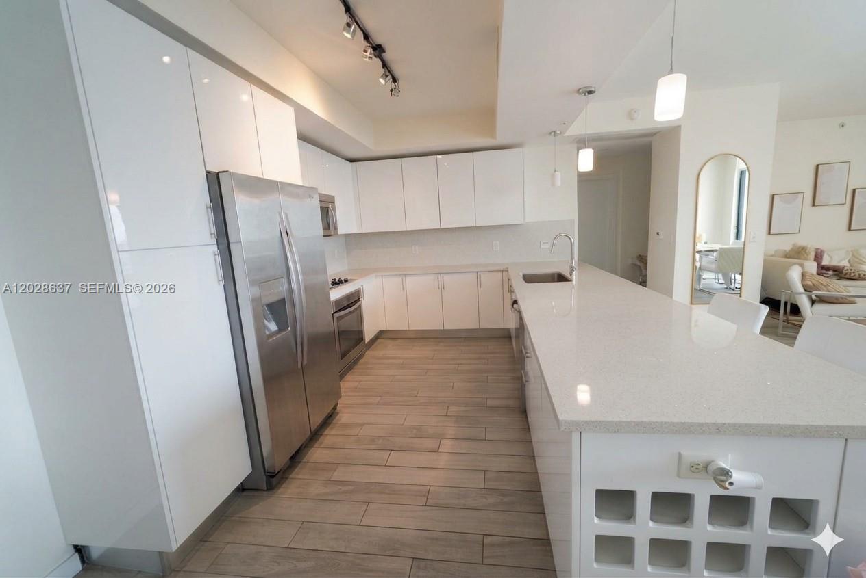 999 SW 1st Ave 2112