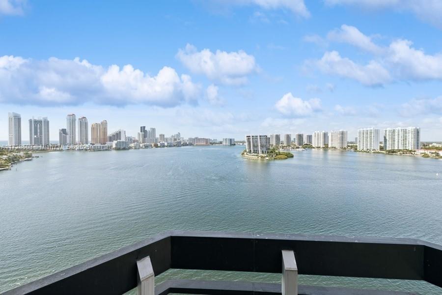 Property for Sale at 3600 Mystic Pointe Dr 1801, Aventura, Miami-Dade County, Florida - Bedrooms: 4 
Bathrooms: 4  - $855,000