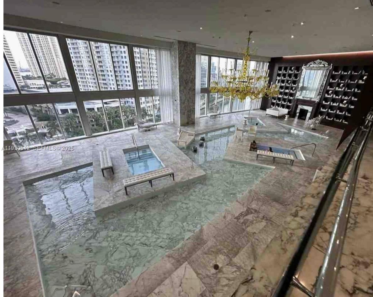 ICONBRICKELL CONDO NO 1 - Residential