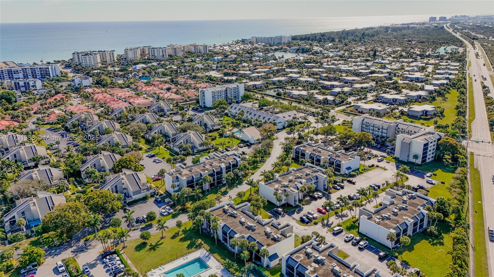 Jupiter Ocean Racquet Club - Residential