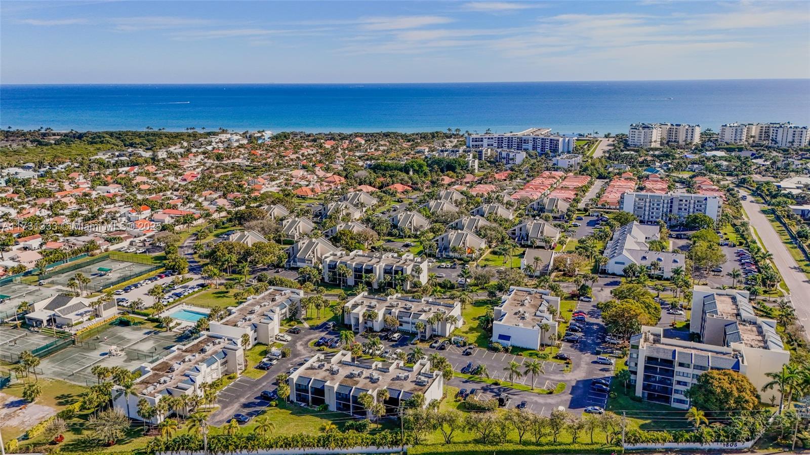 Jupiter Ocean Racquet Club - Residential