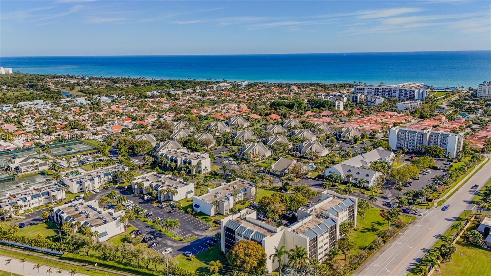 Jupiter Ocean Racquet Club - Residential