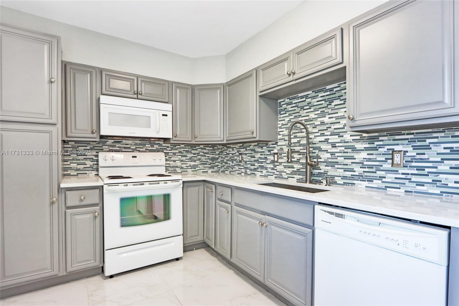 Jupiter Ocean Racquet Club - Residential