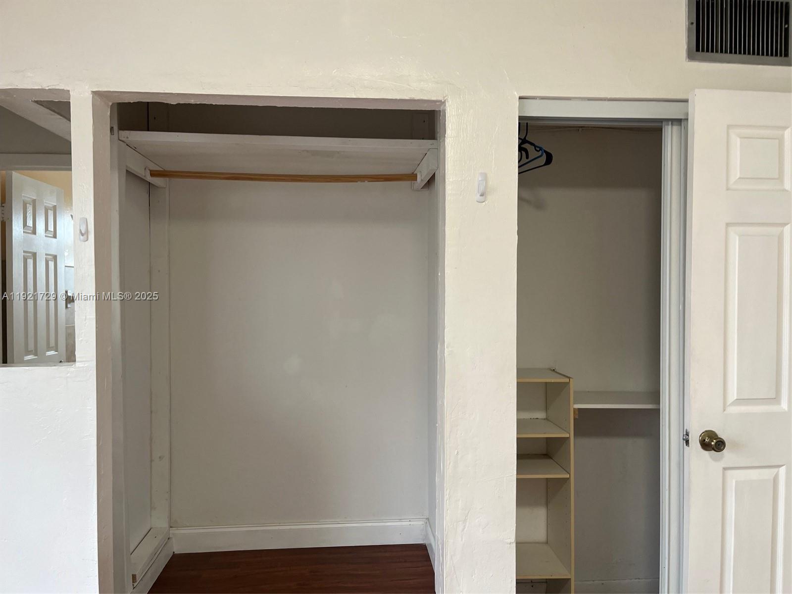 BROOKVIEW CONDO - Residential