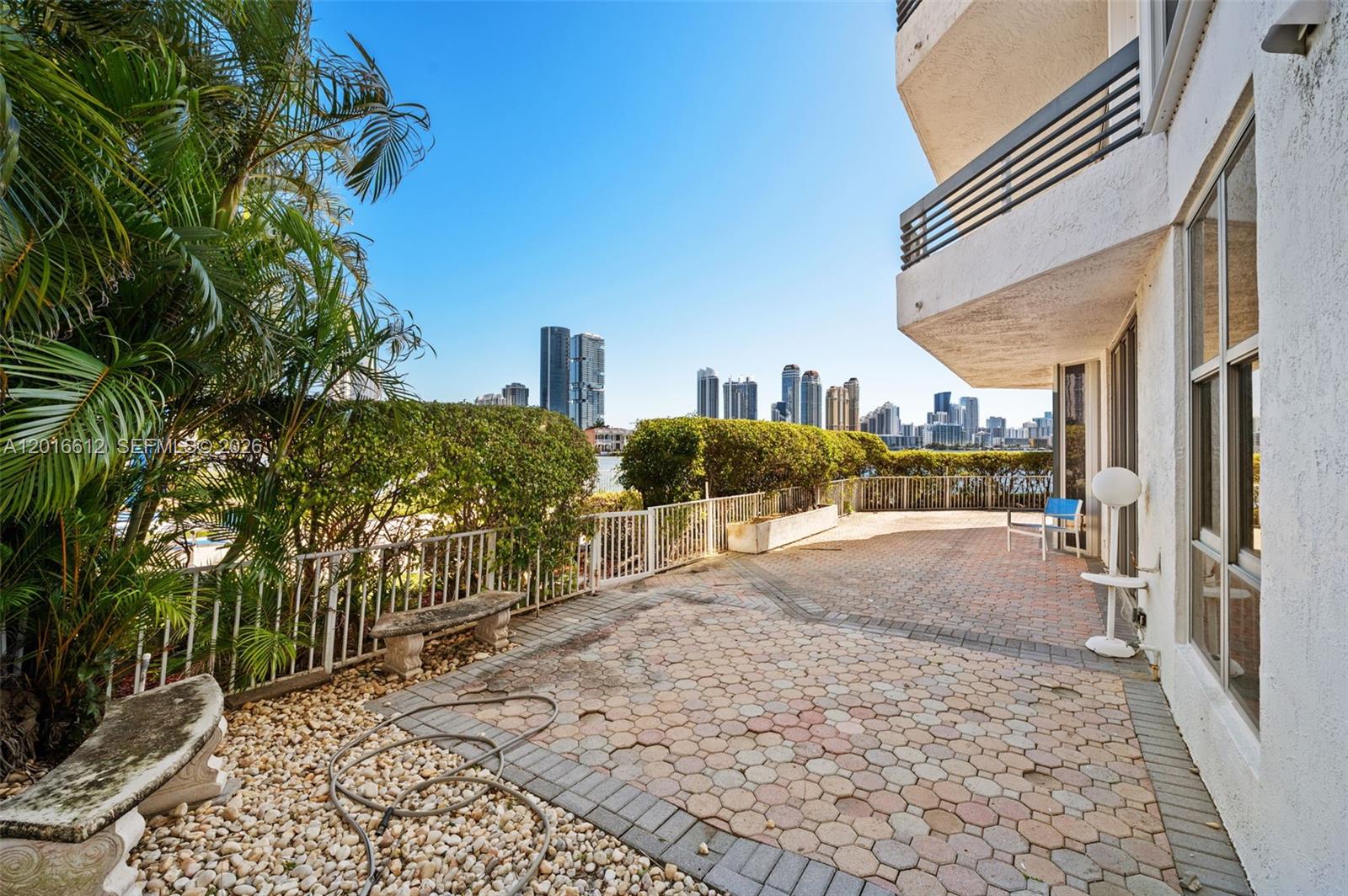 MYSTIC POINTE CONDO NO TH - Residential