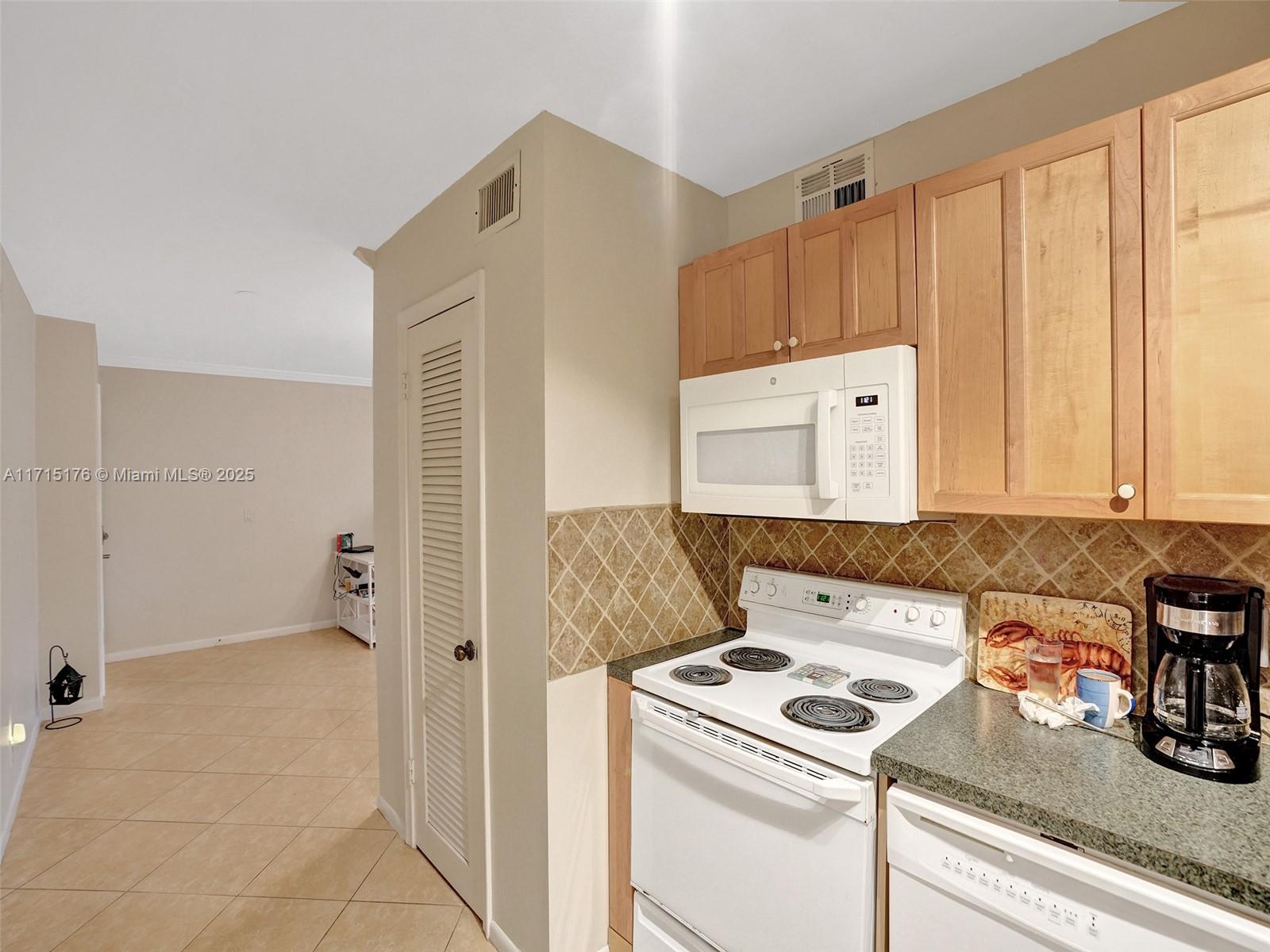 MANOR GROVE VILLAGE ONE I - Residential