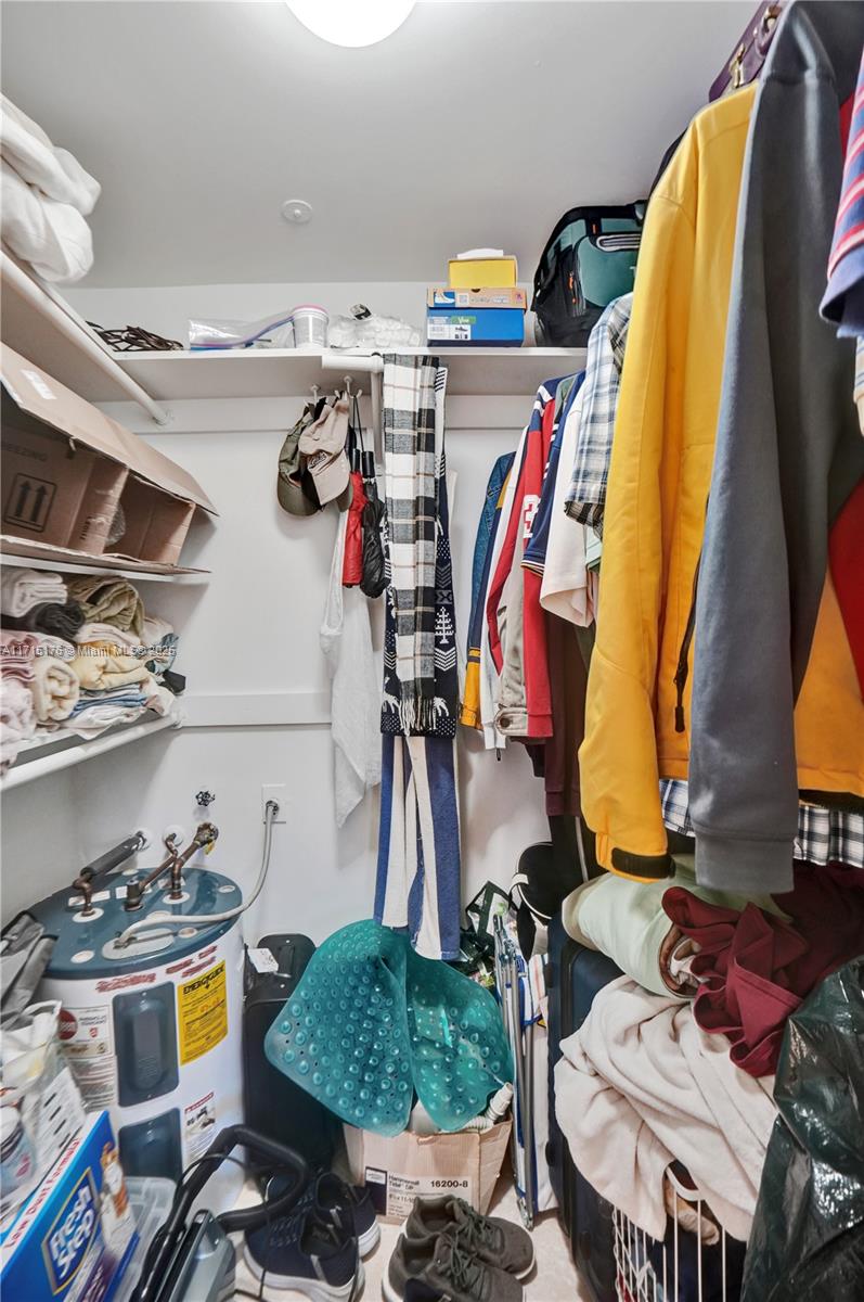 MANOR GROVE VILLAGE ONE I - Residential