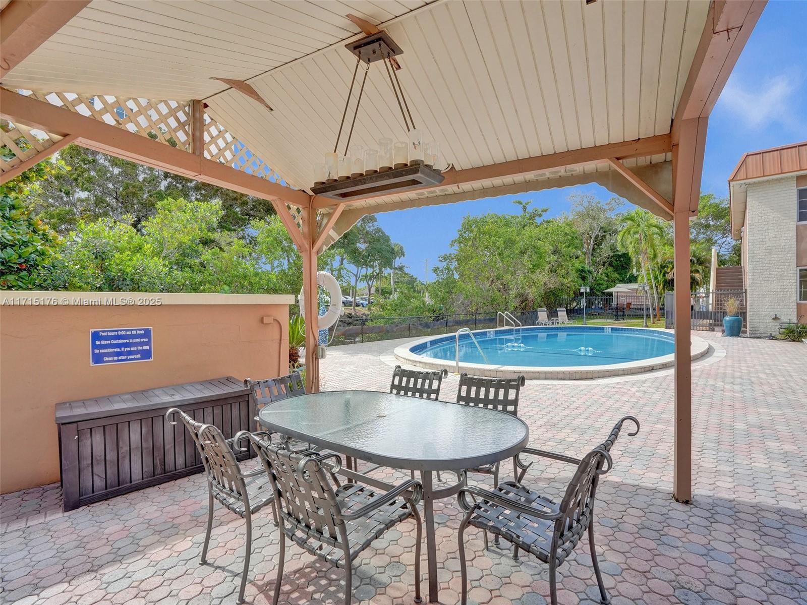 MANOR GROVE VILLAGE ONE I - Residential