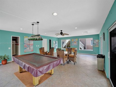 A home in Wilton Manors