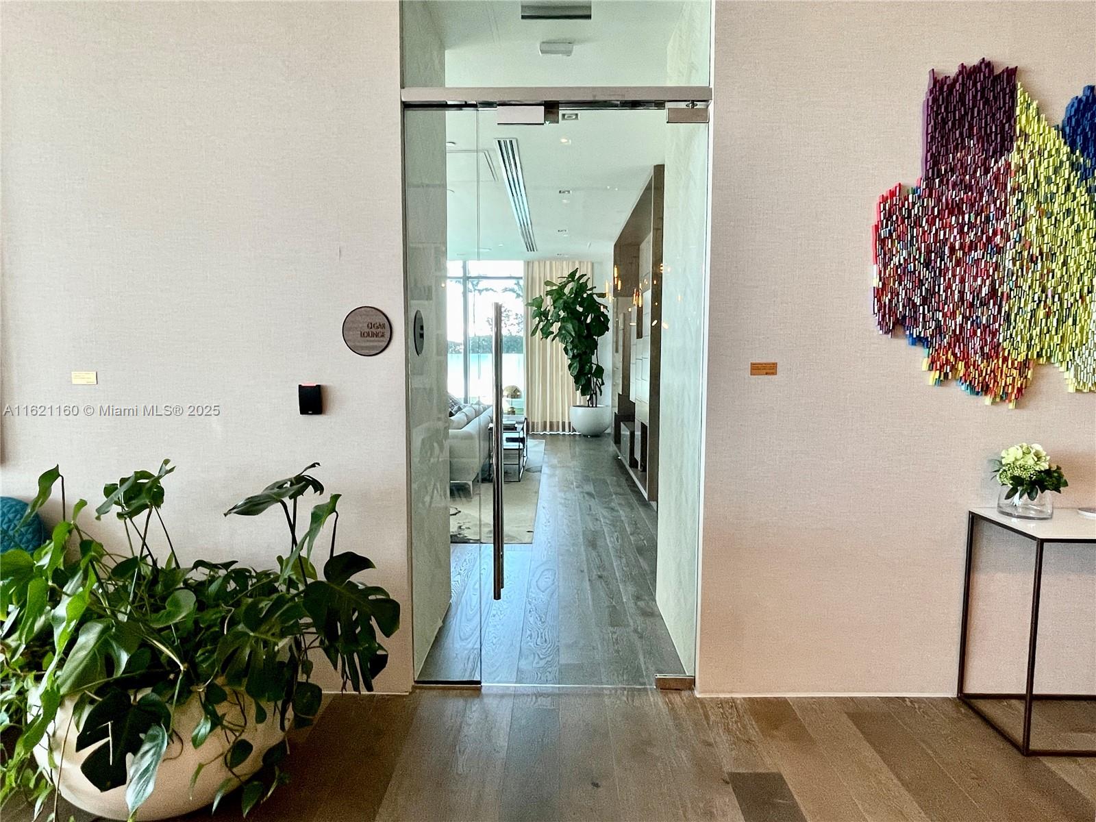 GRAN PARAISO CONDO - Residential