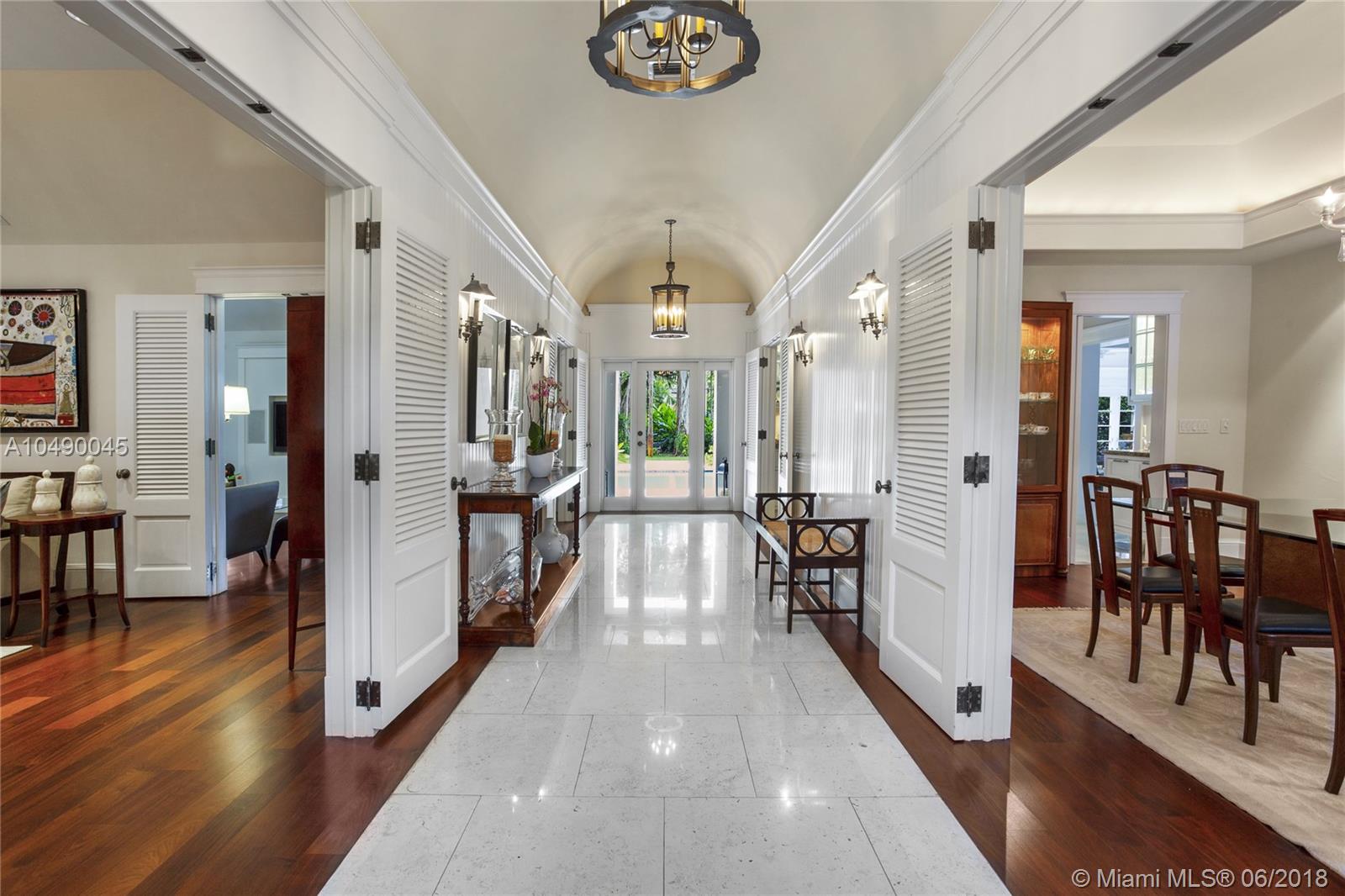 SNAPPER CREEK LAKES SUB - Residential