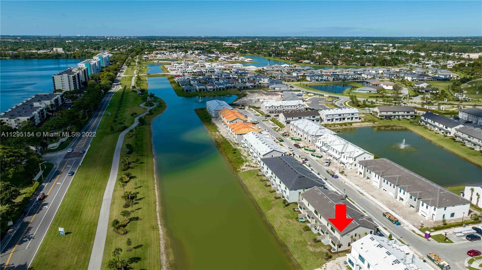 OAK TREE PROPERTY REDEVEL - Residential Lease