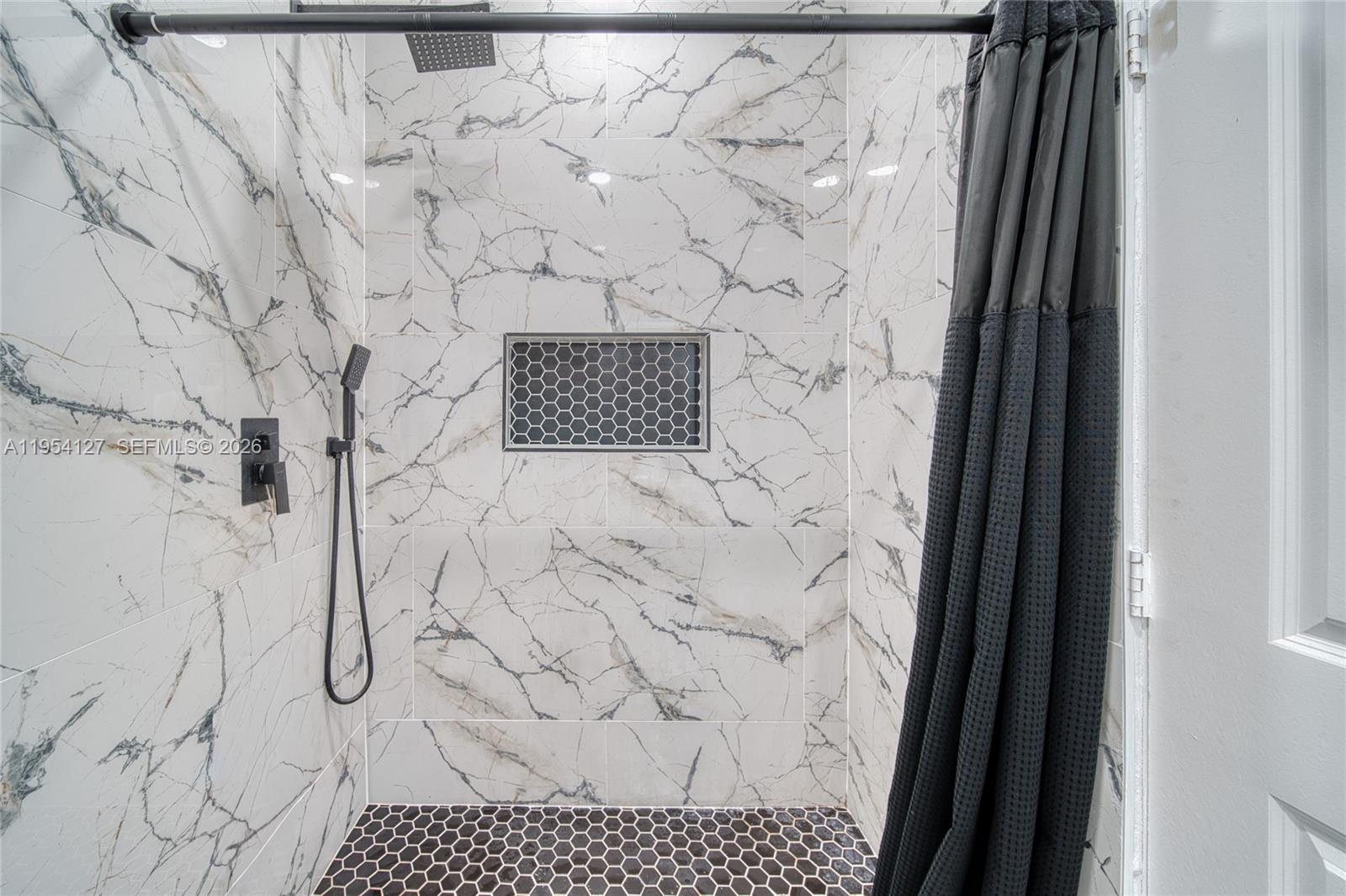 WOODLAWN - Residential