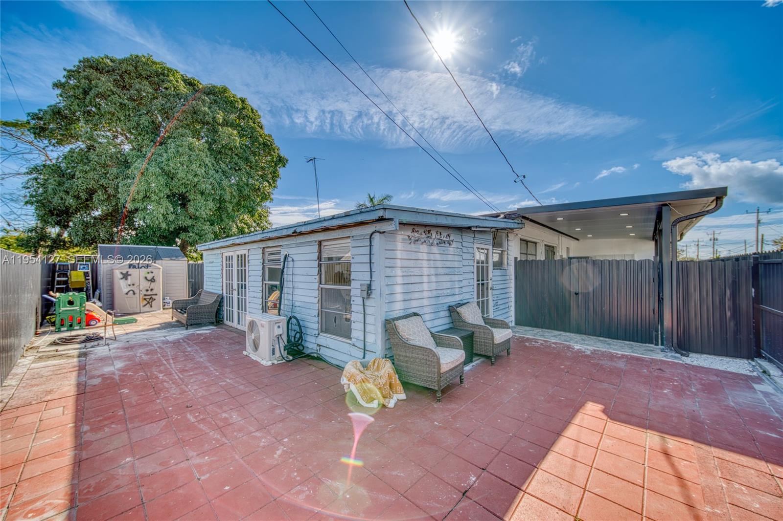 WOODLAWN - Residential