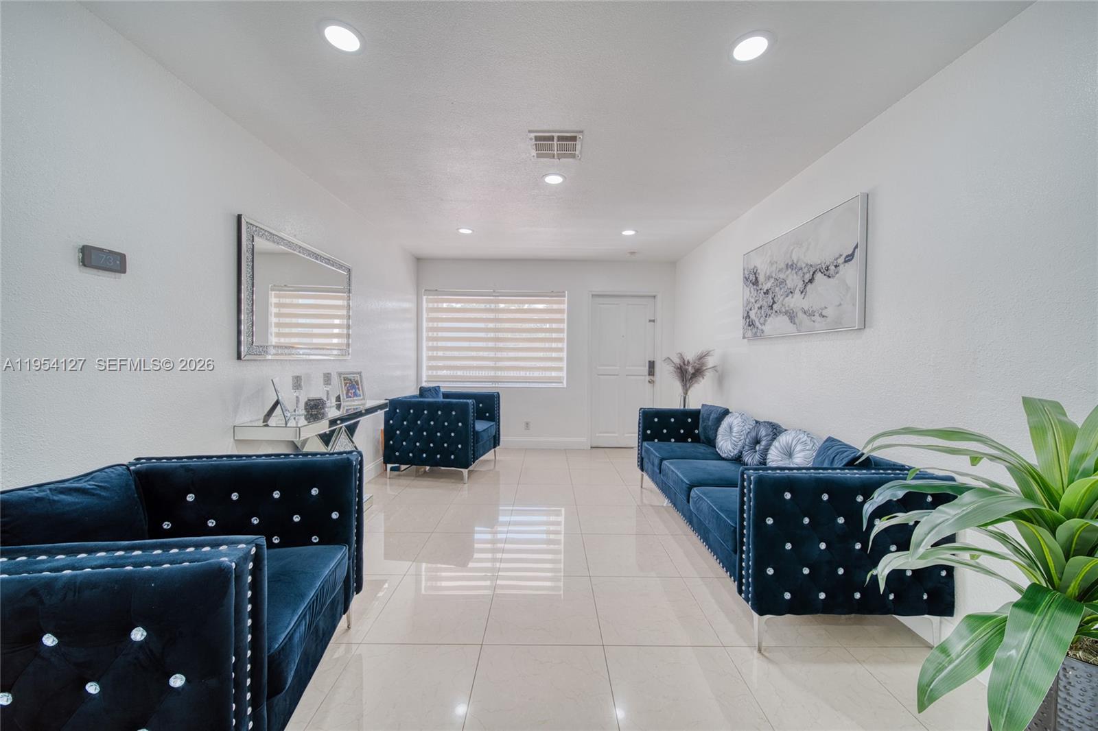 WOODLAWN - Residential