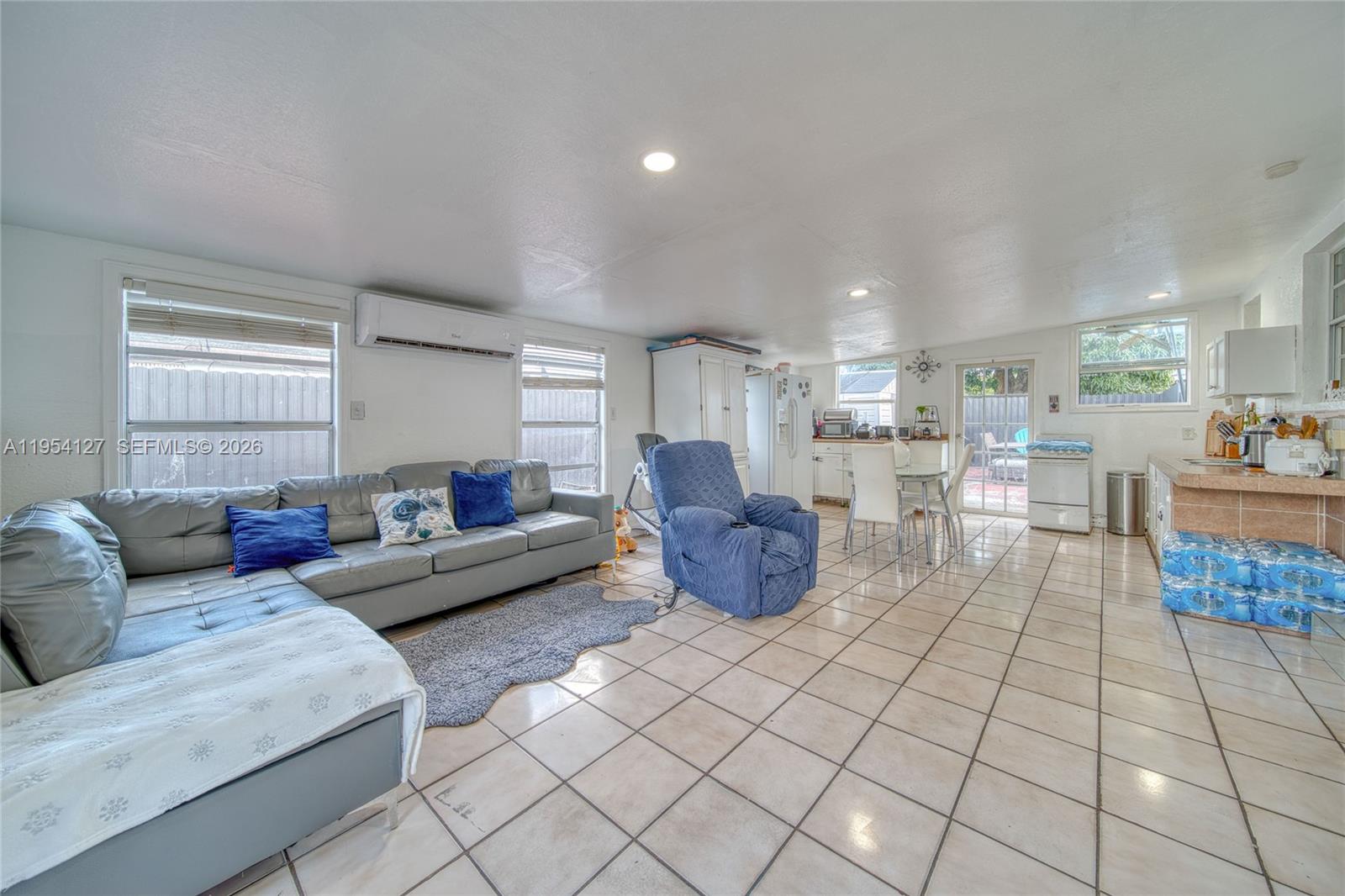 WOODLAWN - Residential