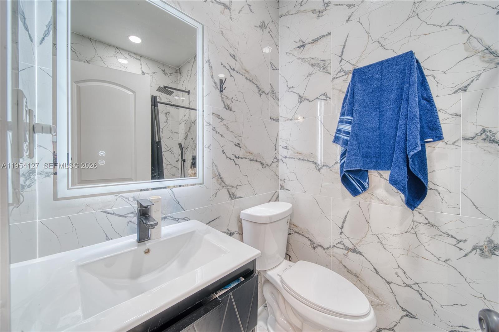 WOODLAWN - Residential