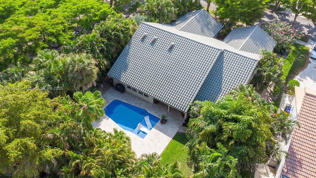 Photo of 2215 SW 14th Pl, Boca Raton, FL 33486 (MLS # A11808289)