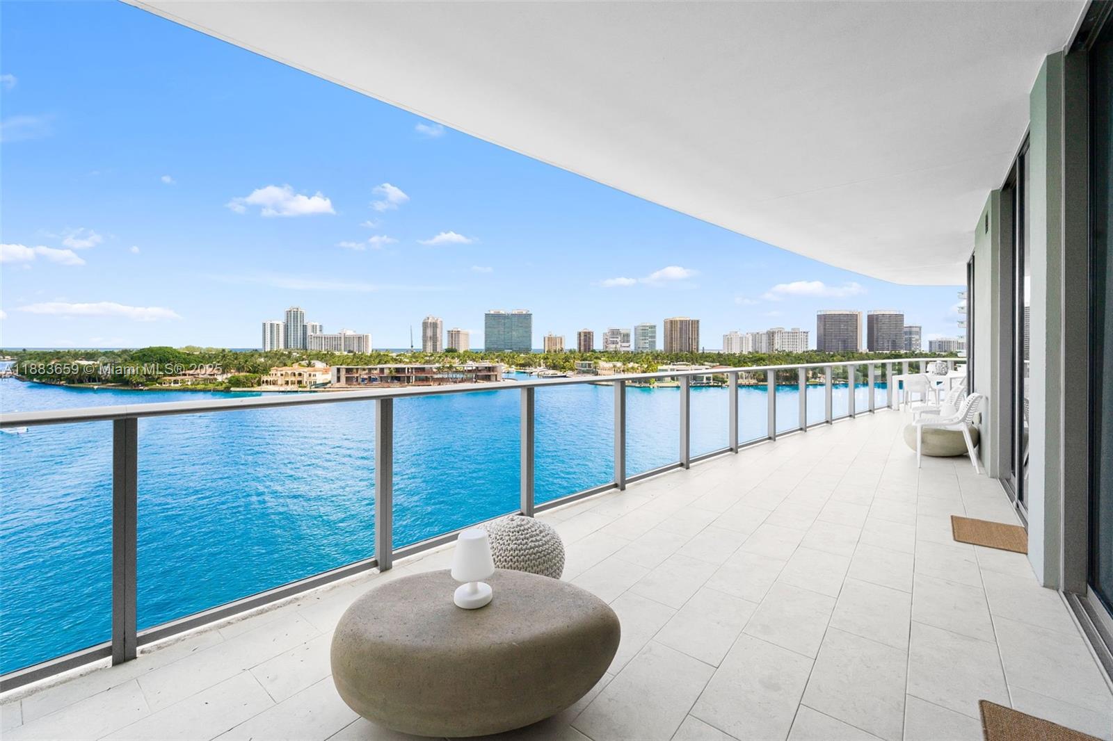 Onda Residences - Residential