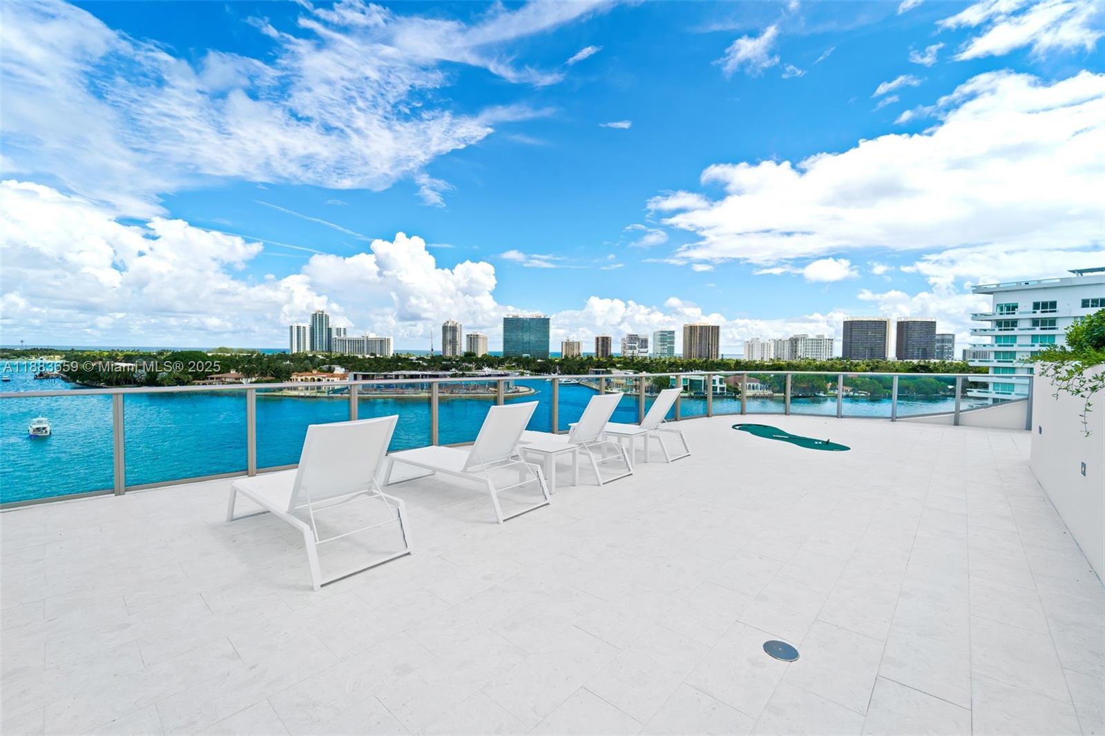 Onda Residences - Residential