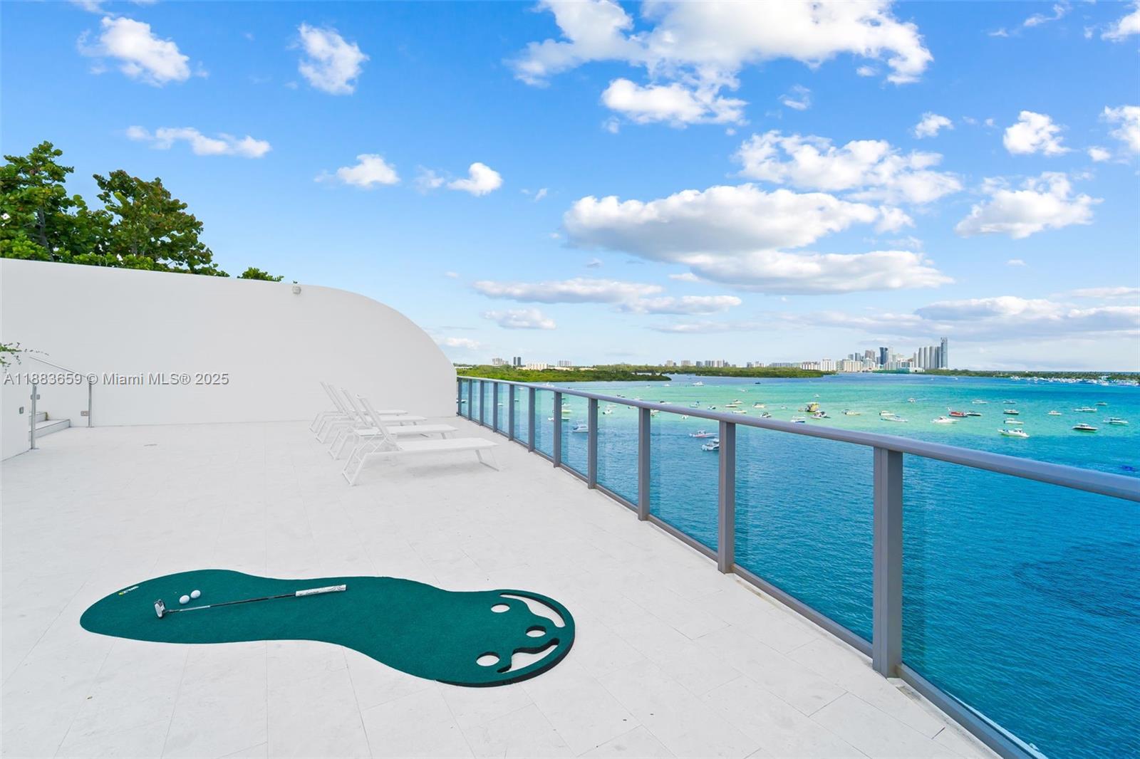 Onda Residences - Residential
