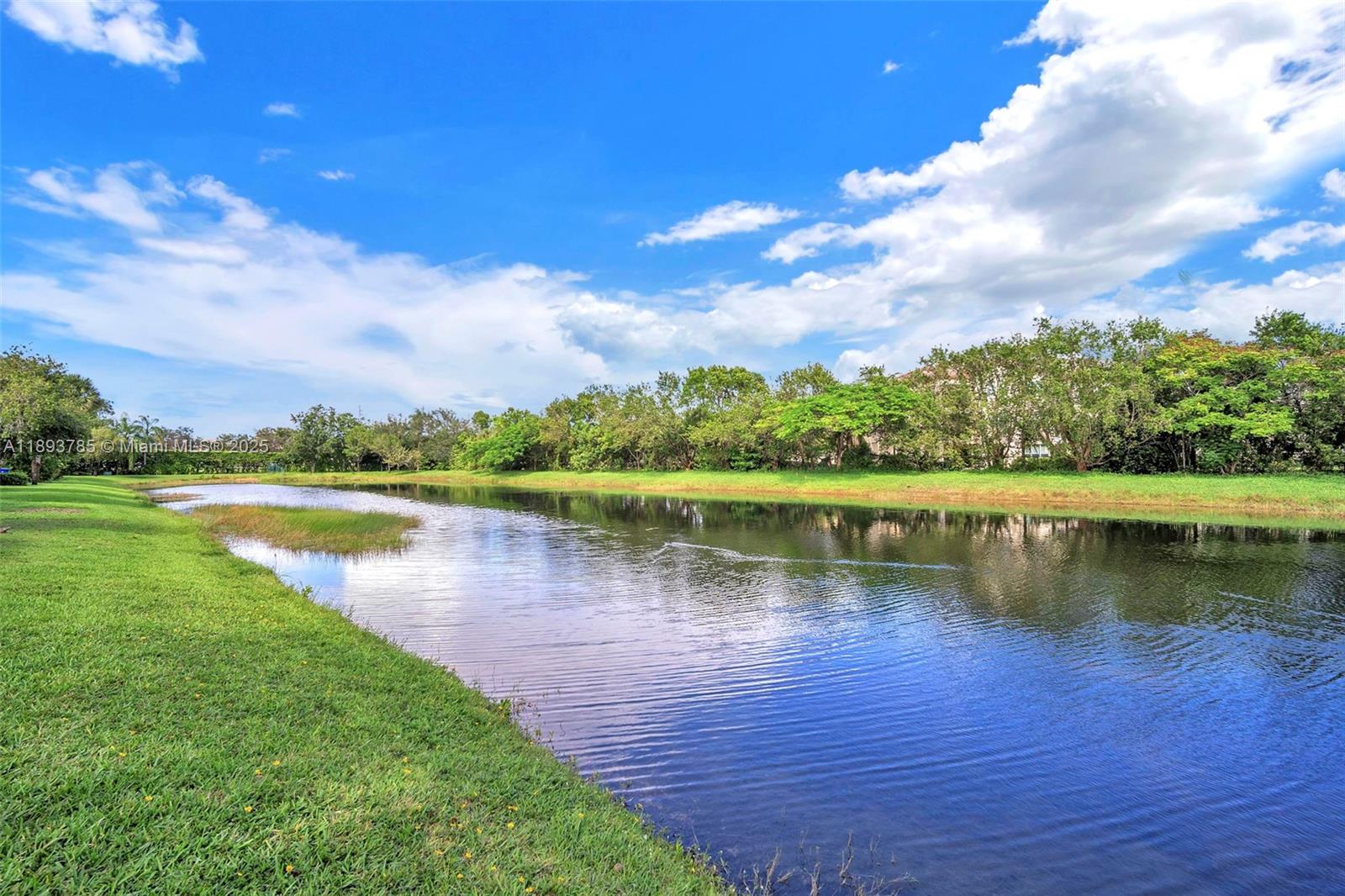 PEMBROKE ISLES 1 - Residential Lease