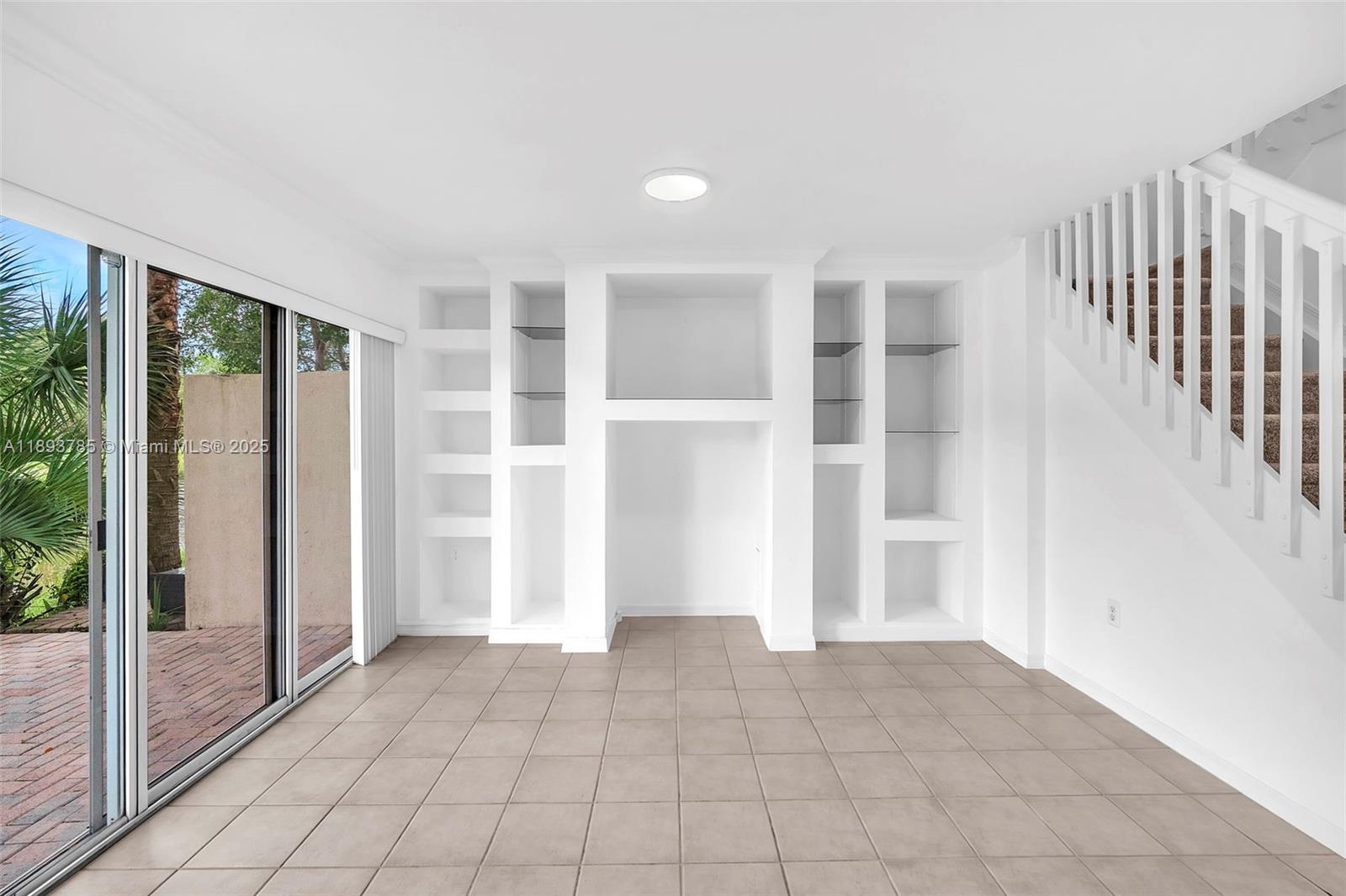 PEMBROKE ISLES 1 - Residential Lease