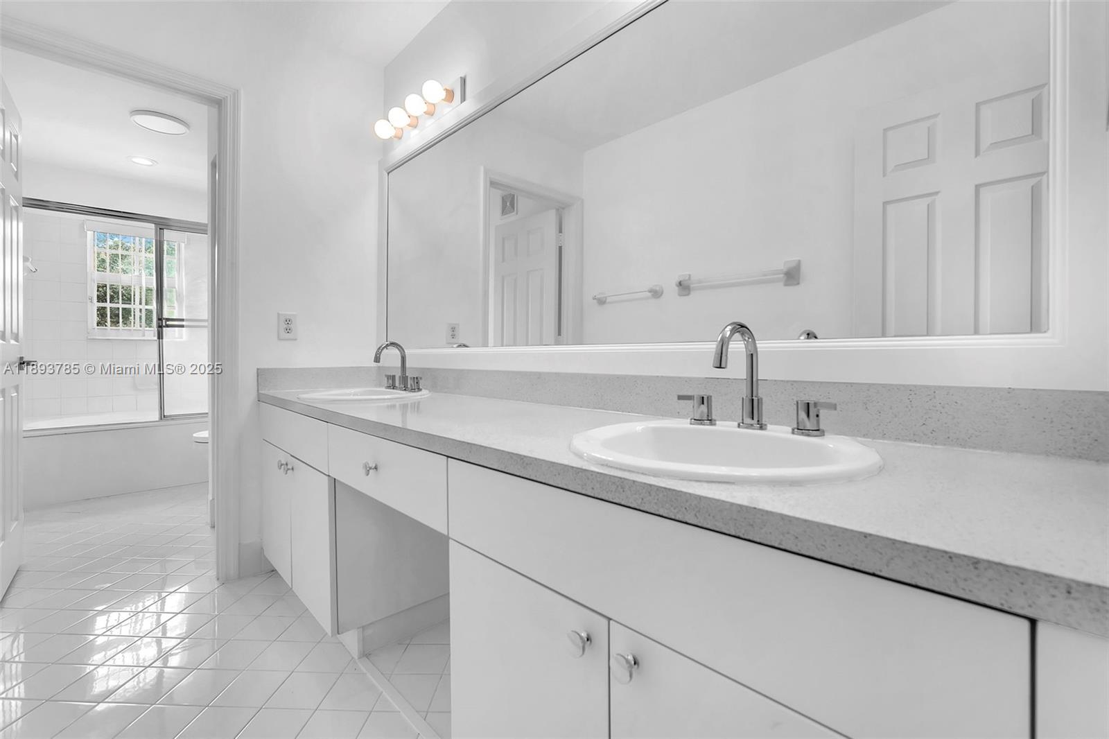 PEMBROKE ISLES 1 - Residential Lease