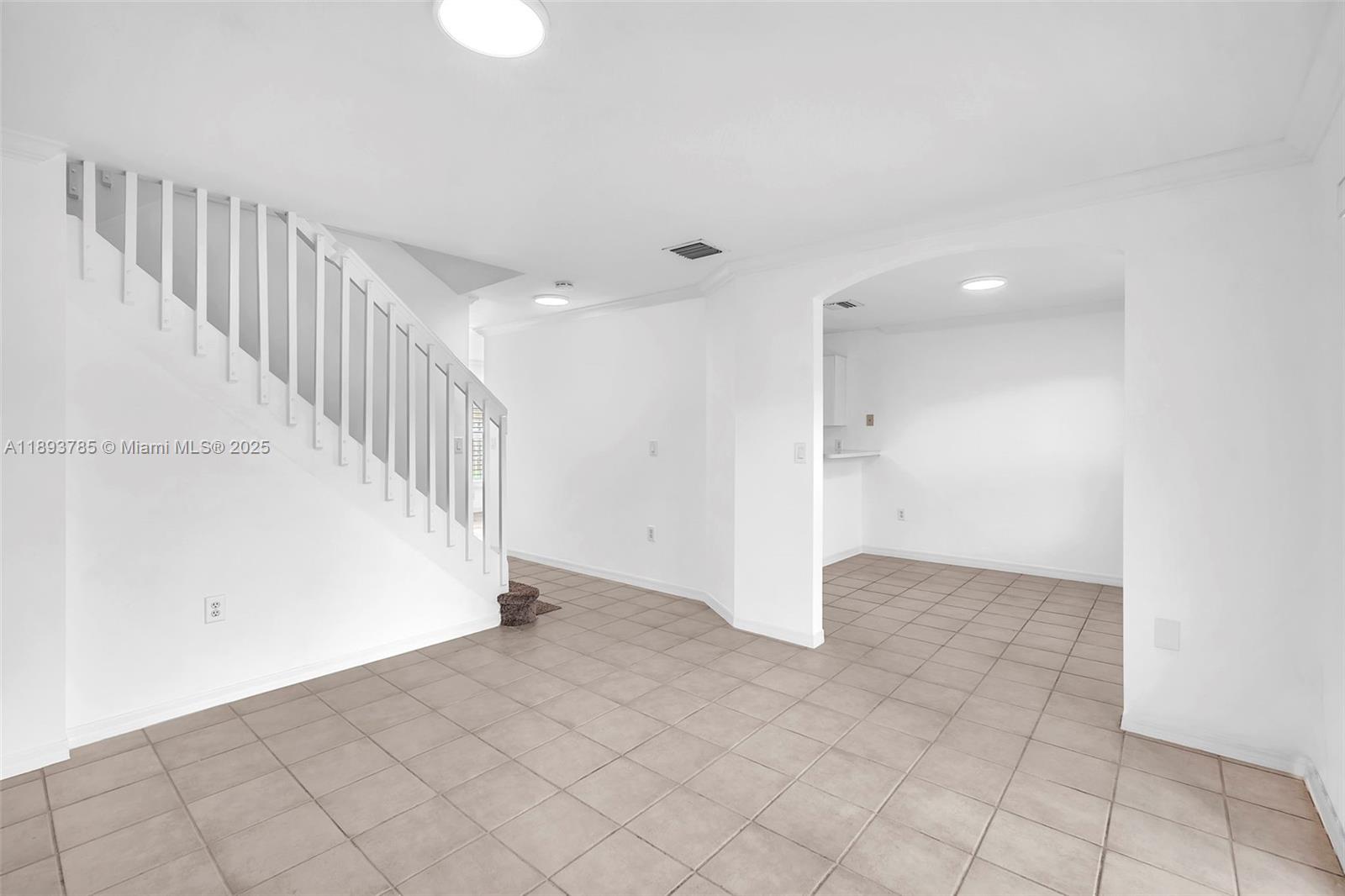 PEMBROKE ISLES 1 - Residential Lease
