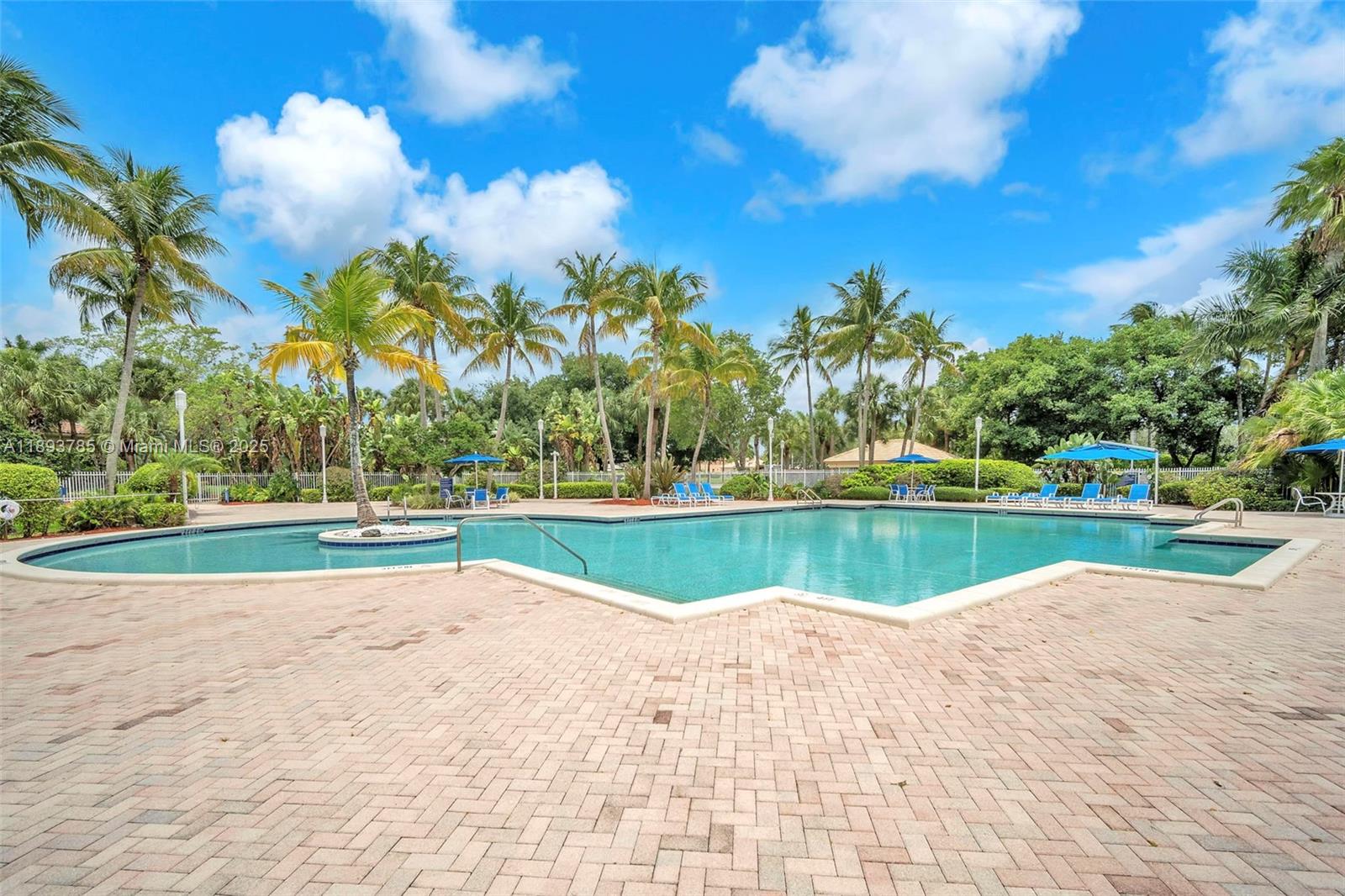 PEMBROKE ISLES 1 - Residential Lease