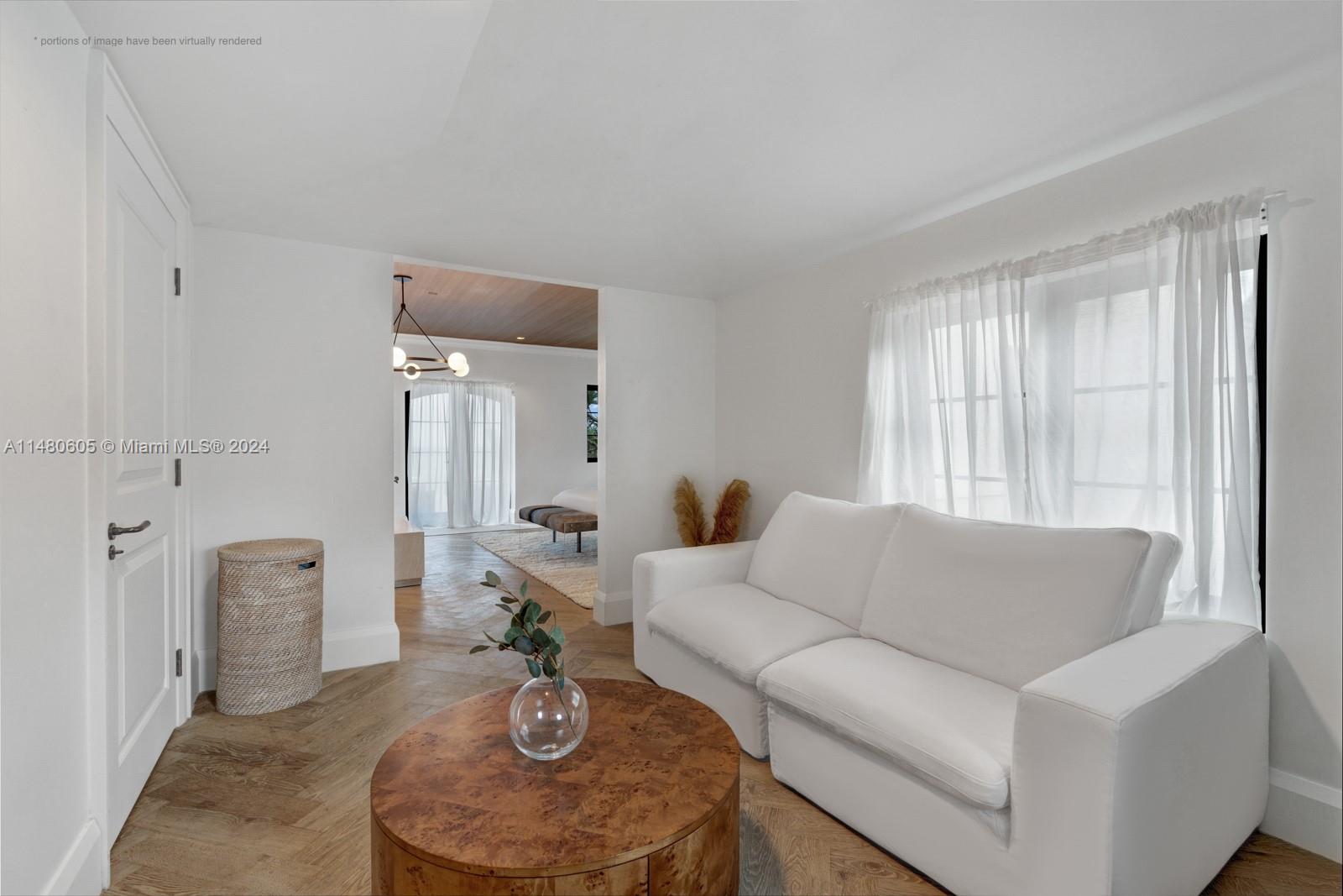 GOLDEN BEACH SEC C - Residential