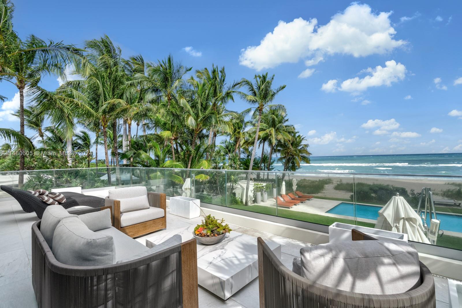 GOLDEN BEACH SEC C - Residential