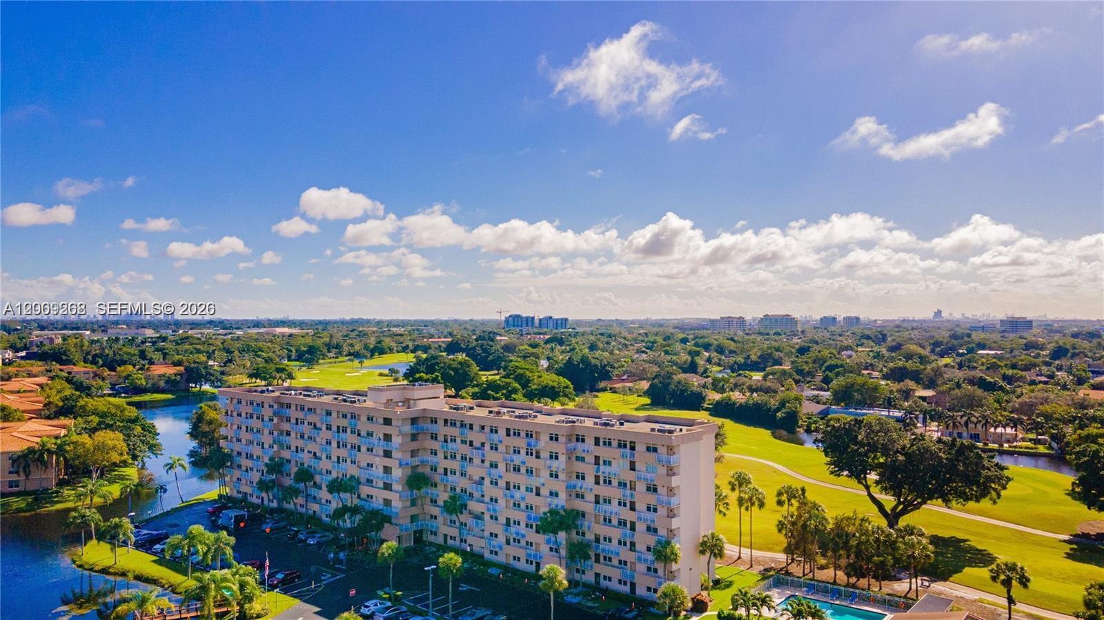 250 Jacaranda Dr