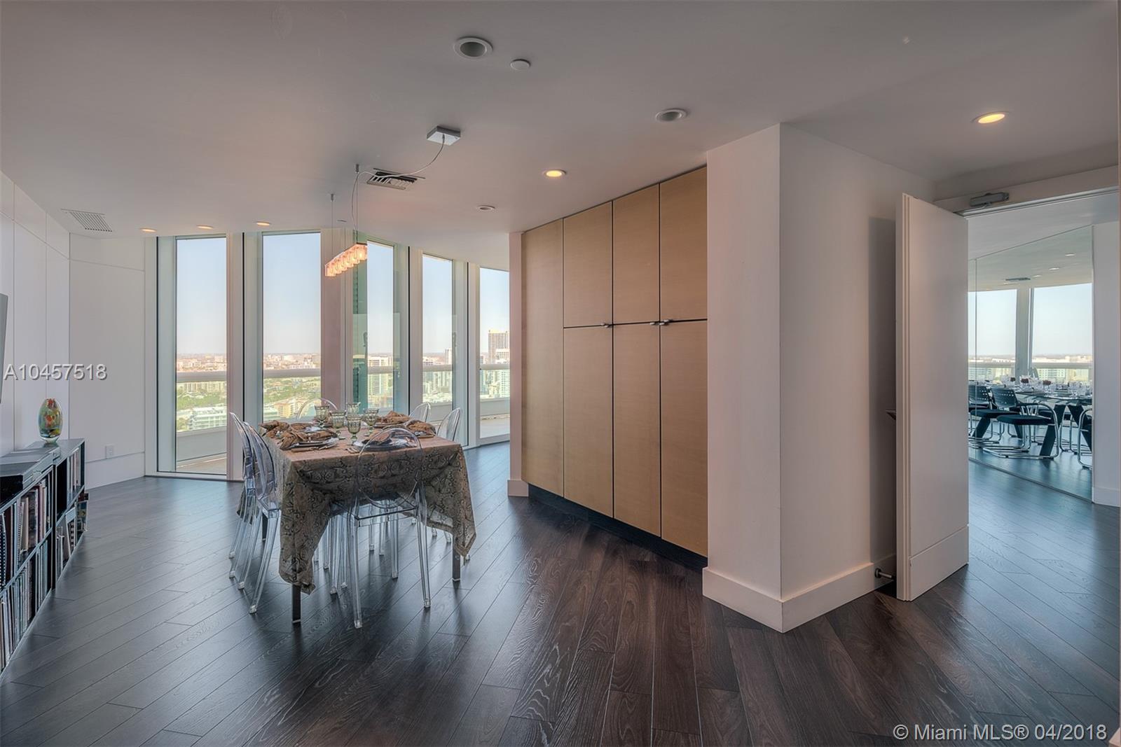 SANTA MARIA CONDO - Residential