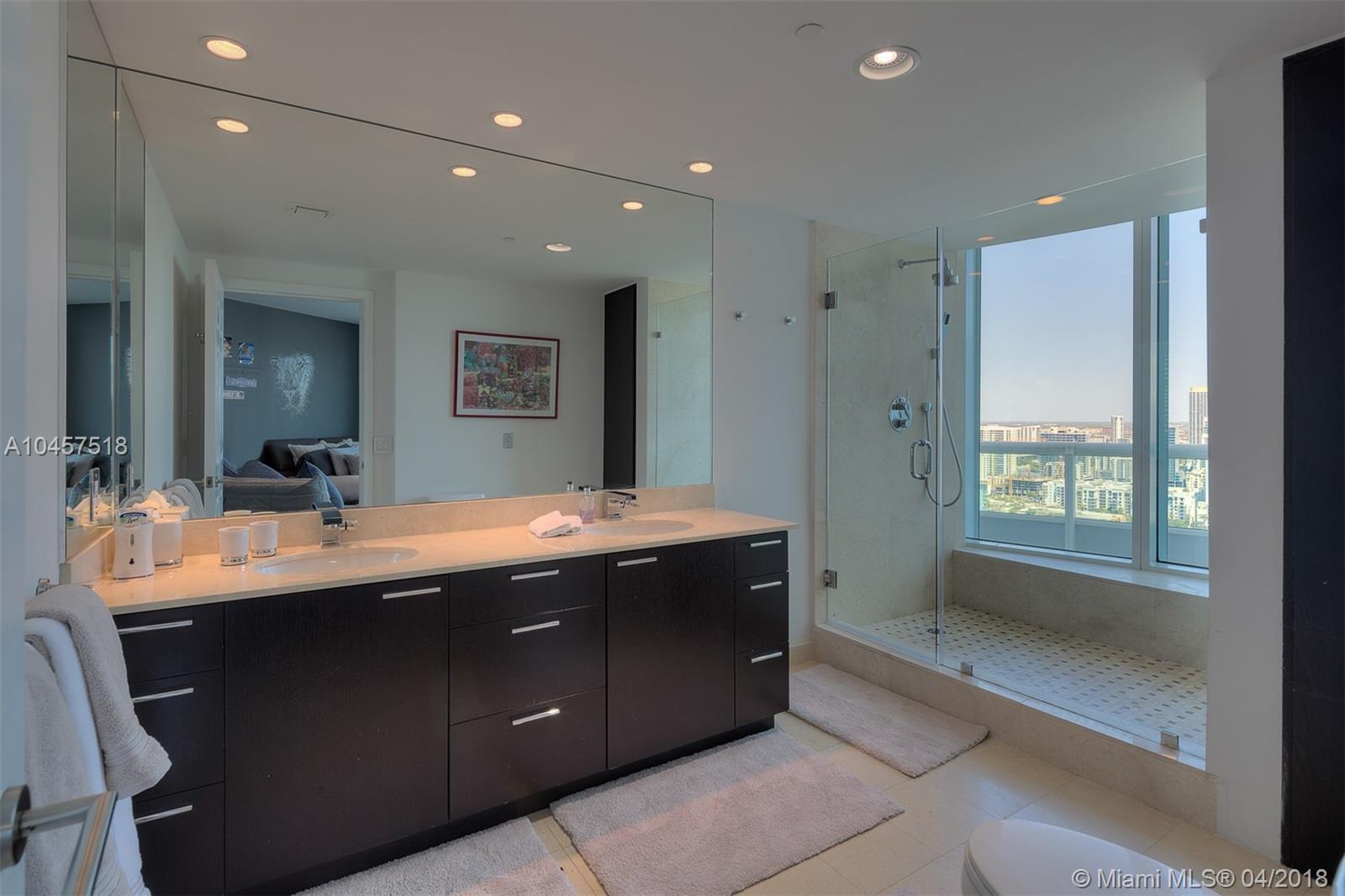 SANTA MARIA CONDO - Residential