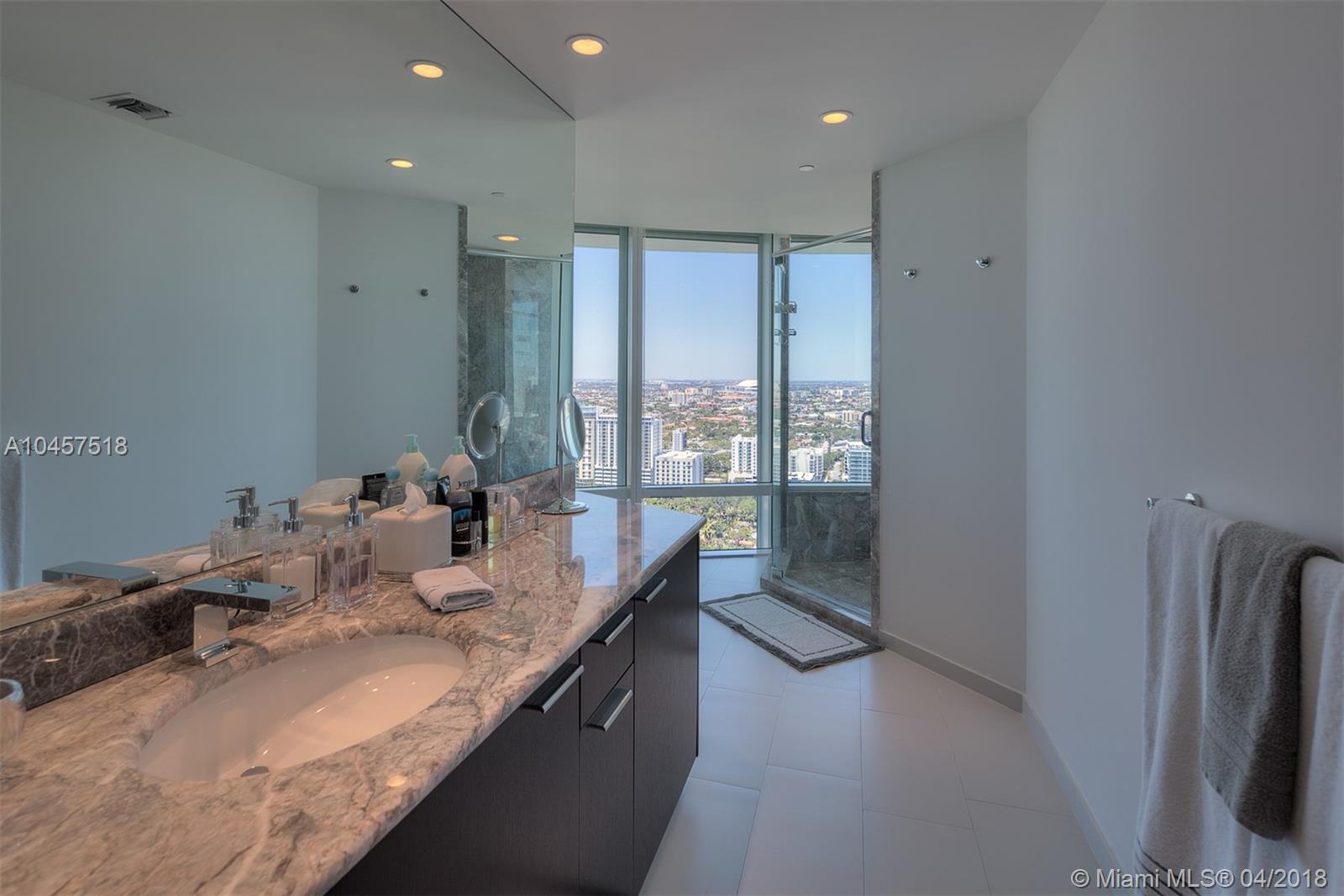 SANTA MARIA CONDO - Residential