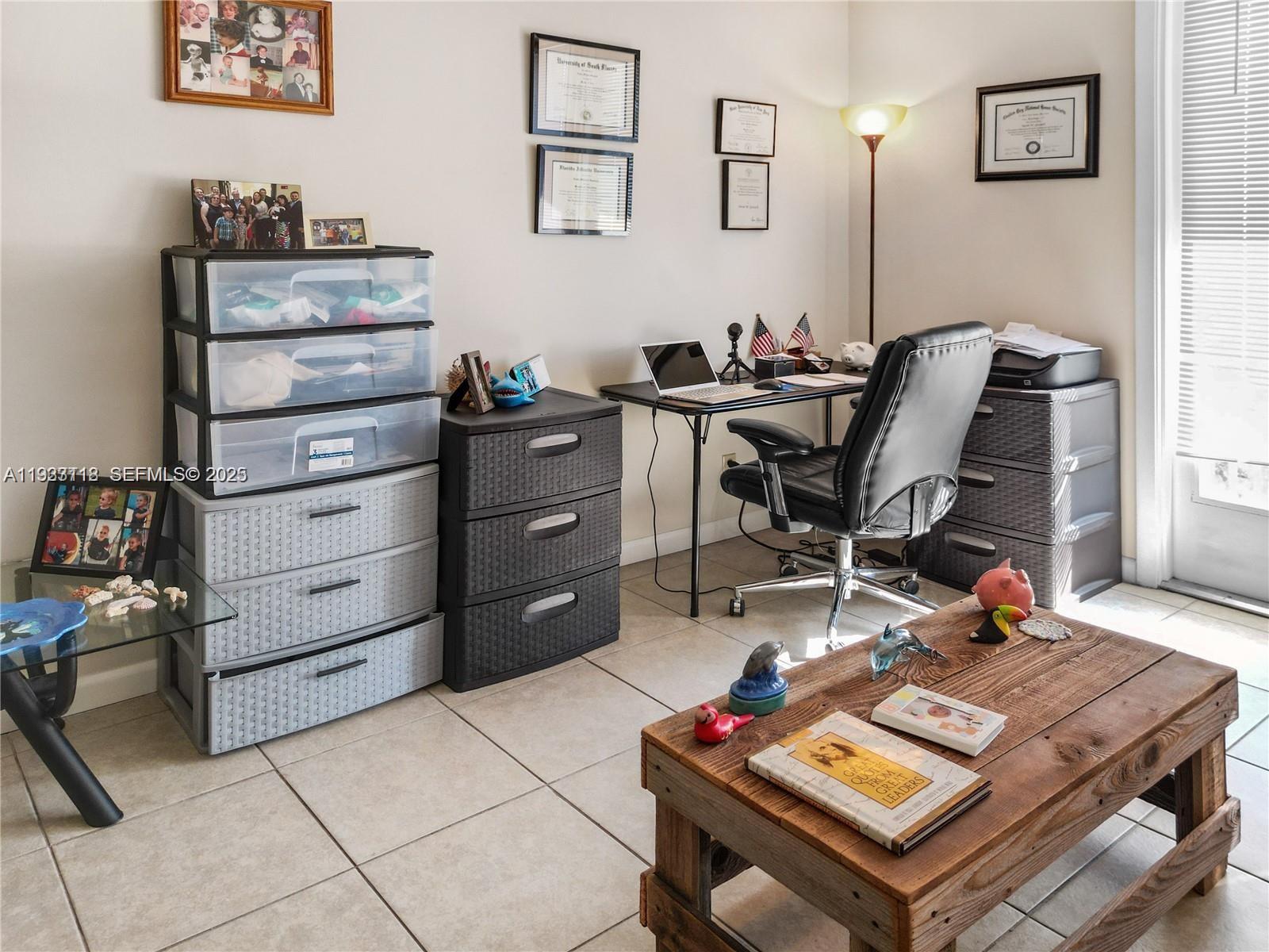 CORAL SPRINGS TOWER CLUB - Residential