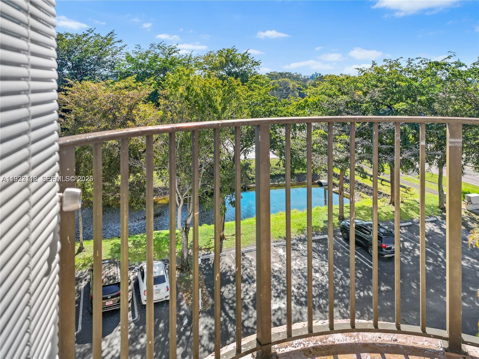 CORAL SPRINGS TOWER CLUB - Residential