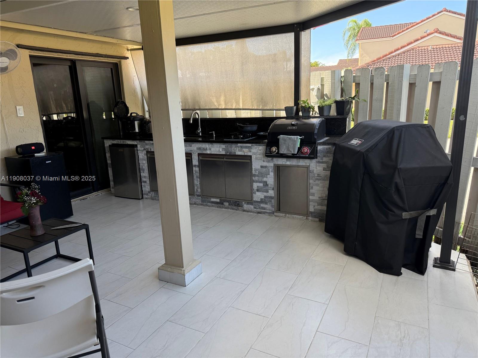 VILLA HOMES AT THE MOORS - Residential