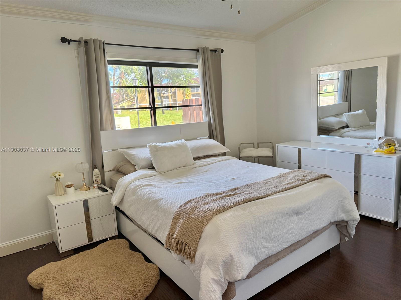 VILLA HOMES AT THE MOORS - Residential