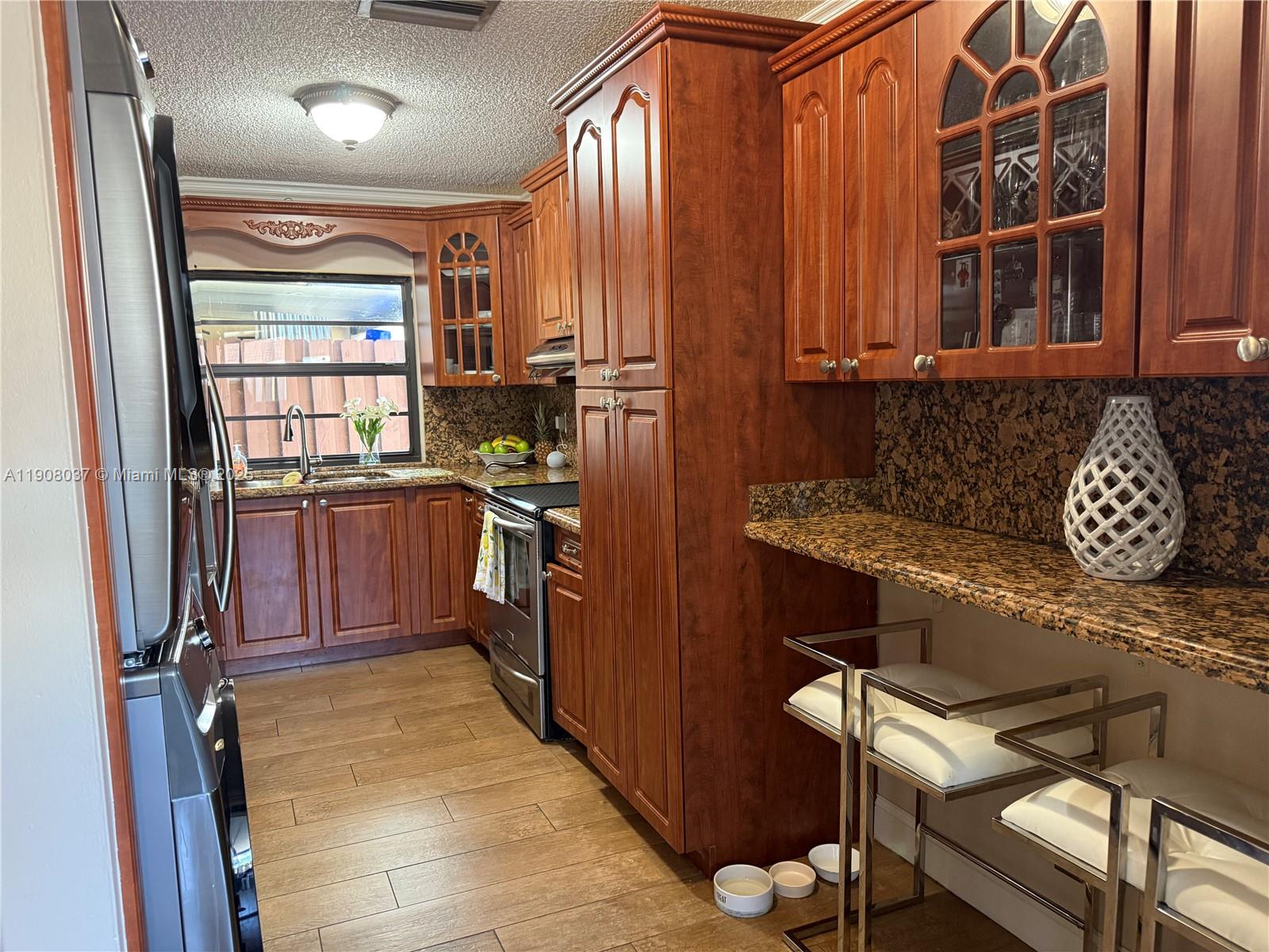 VILLA HOMES AT THE MOORS - Residential