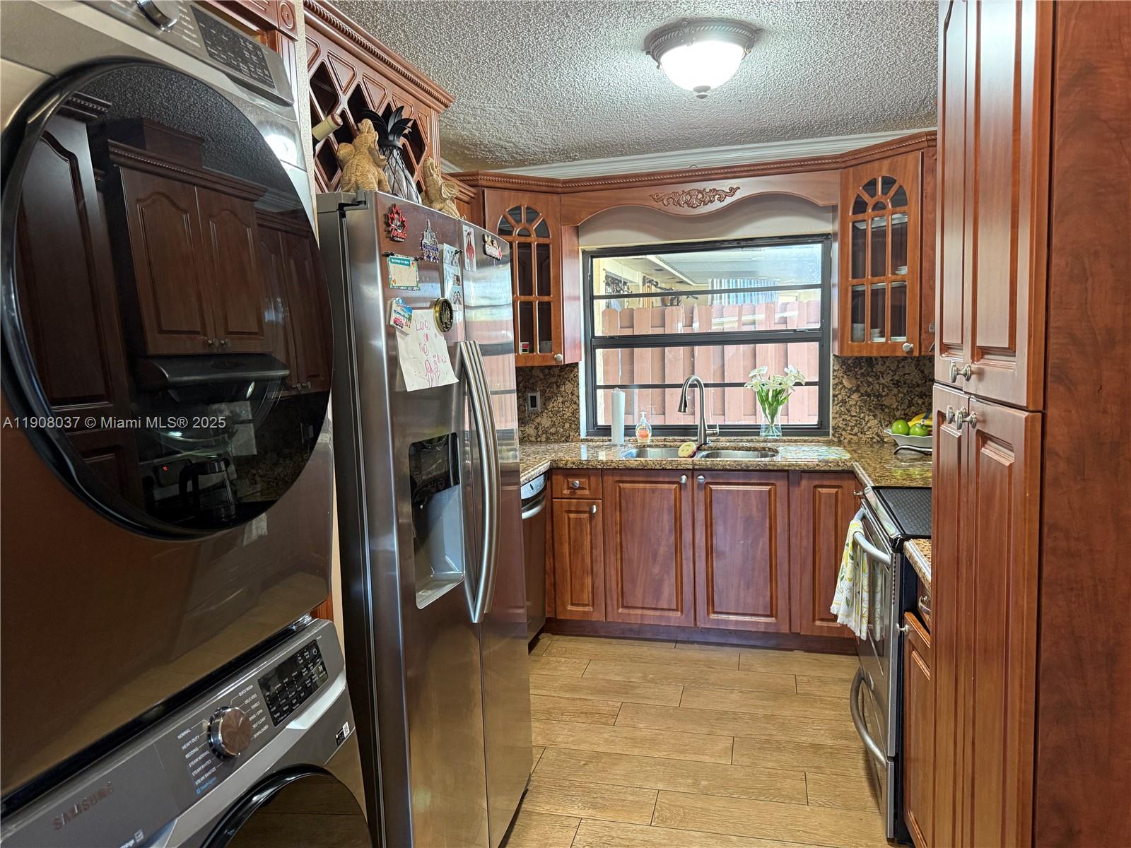 VILLA HOMES AT THE MOORS - Residential