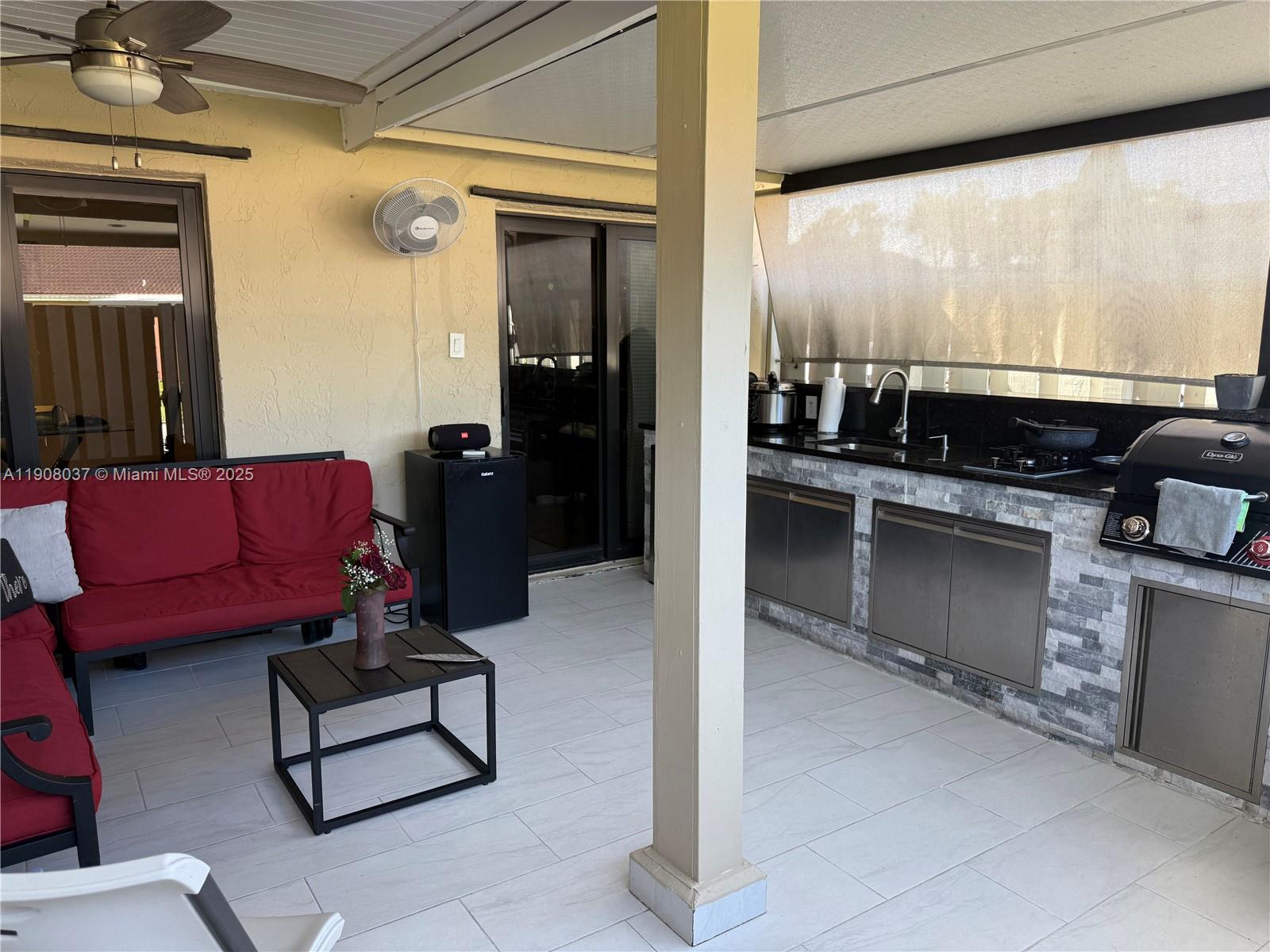 VILLA HOMES AT THE MOORS - Residential