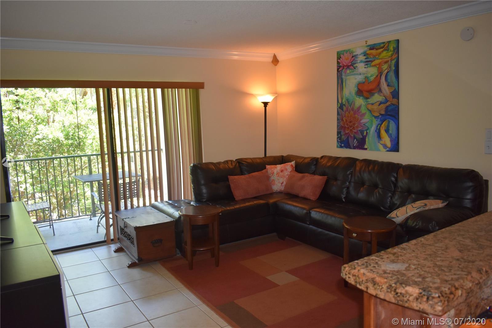 HOLLYWOOD PARC CONDO - Residential