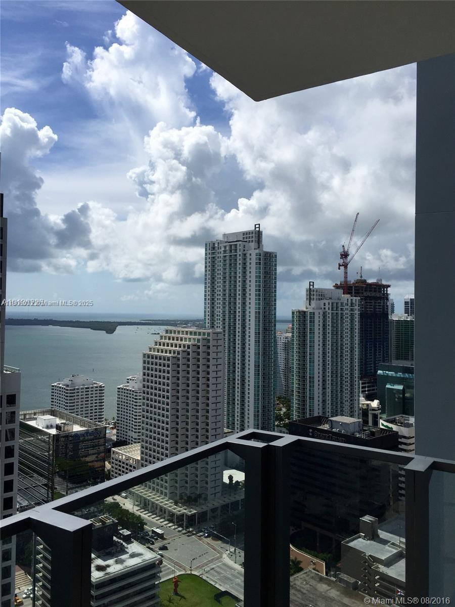Rental Property at 68 Se 6th St 3509, Miami, Broward County, Florida - Bedrooms: 2 
Bathrooms: 3  - $7,100 MO.
