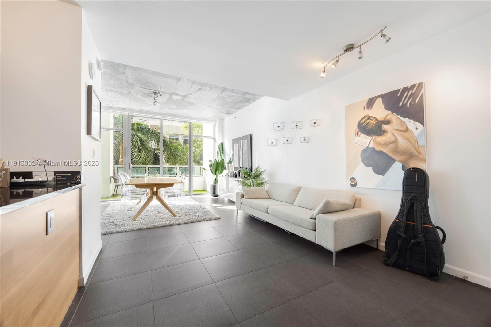 FOUR MIDTOWN MIAMI CONDO - Residential